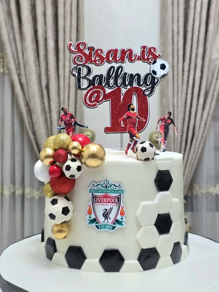 Liverpool football | CC 012 | Cakes by Nazaria