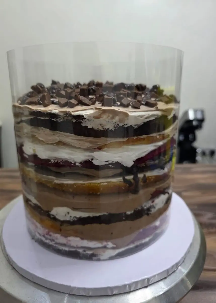 Naked tall | CC 026 | Cakes by Nazaria