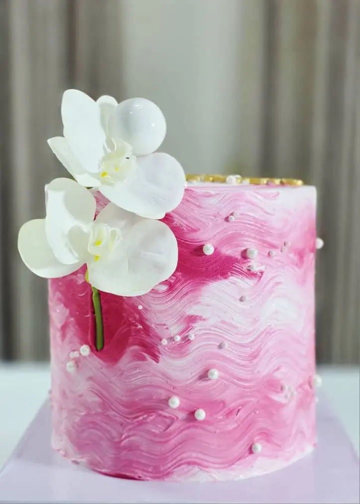 Cakes by Nazaria header cake