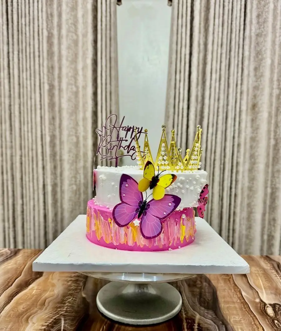 White two-tier flowers | CC 035 | Cakes by Nazaria